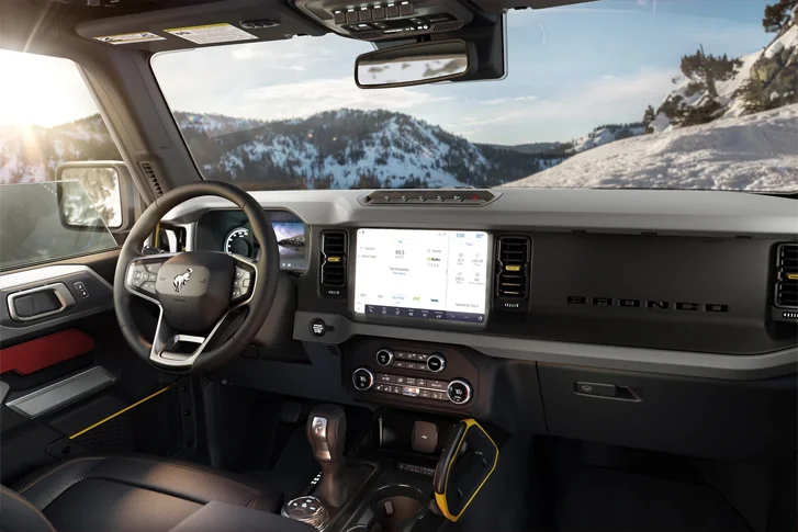 2022 ford bronco interior