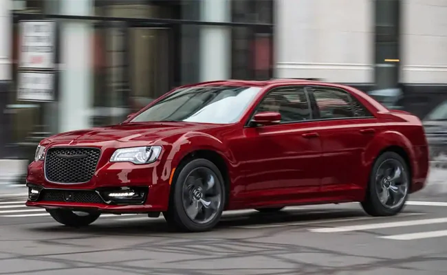 luxury sedans with v8 engine