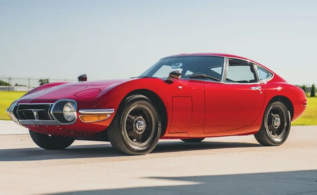 Toyota 2000GT old sports cars