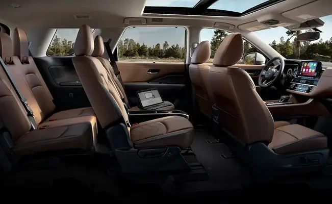 2022 nissan pathfinder panoramic moonroof