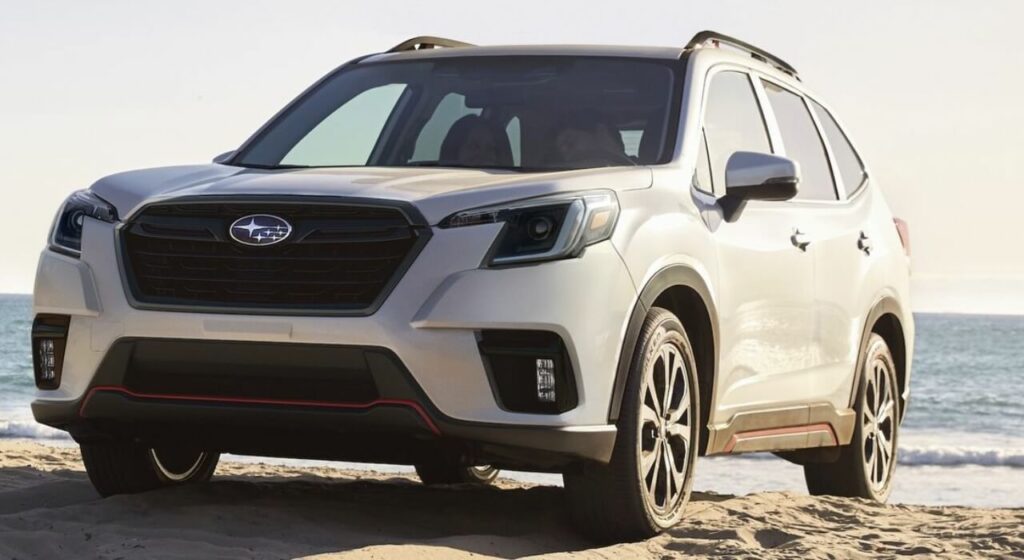 Nissan Rogue vs Subaru Forester 2023