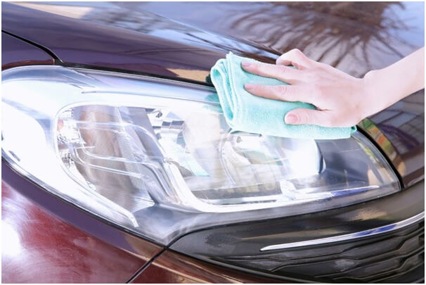 Car headlight cleaning