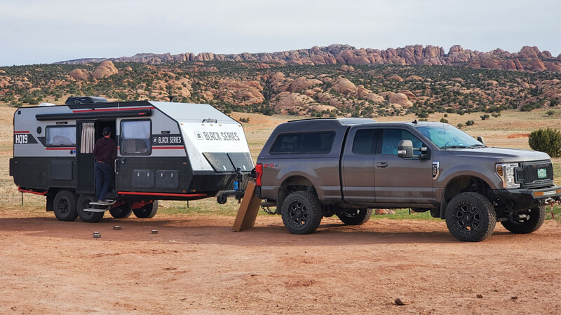Key Components of Towing a Travel Trailer