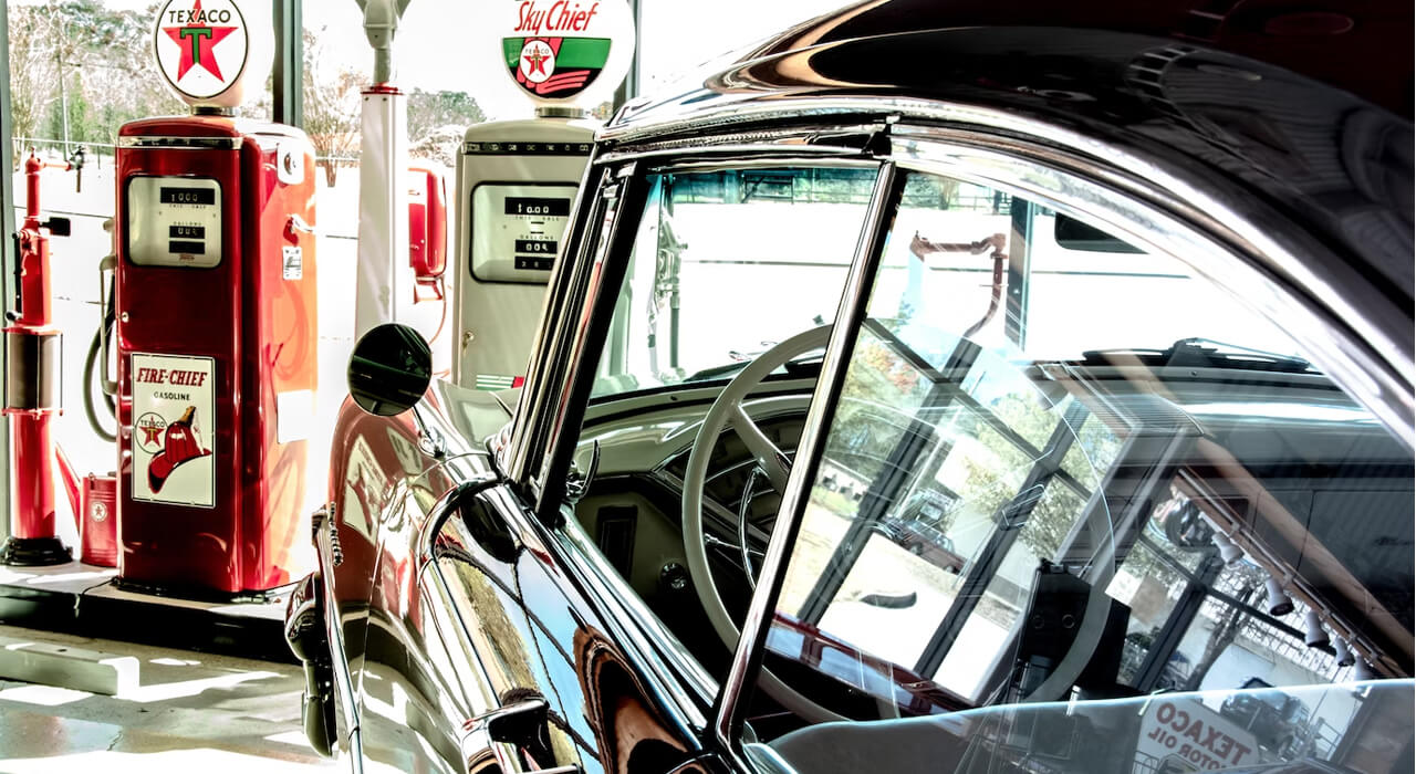 The Impact of Baytown's Climate on Engine Oil